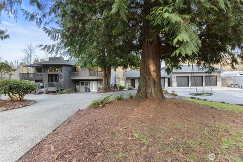 Photo of 13510 SE 301st Street, Auburn, WA 98092 (MLS # 2481362)