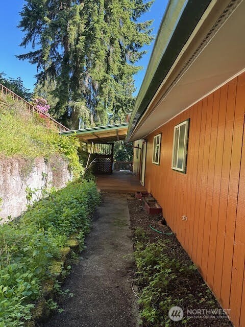 816 Sunrise Lane