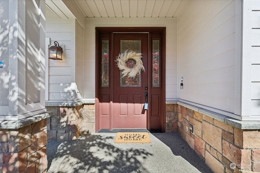 Photo of 2018 263rd Lane SE, Sammamish, WA 98075 (MLS # 2235512)