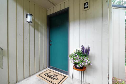 Photo of 3517 109th Place NE #4, Bellevue, WA 98004 (MLS # 2553046)