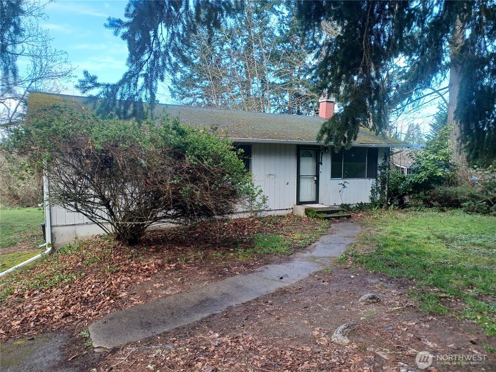 Photo of 714 Union Avenue, Steilacoom, WA 98388 (MLS # 2493927)