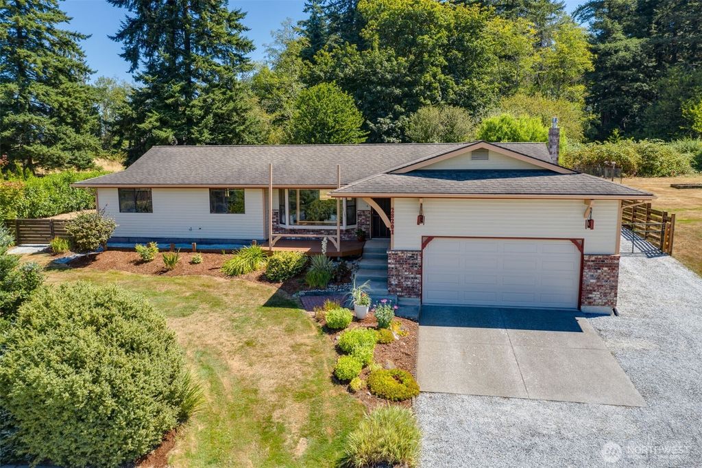 Photo of 28201 80th Avenue NW, Stanwood, WA 98292 (MLS # 2414503)