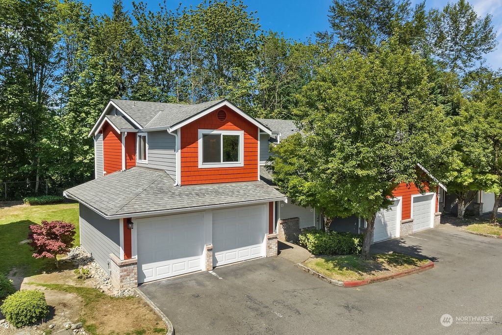 Photo of 23123 15th Avenue SE #I1, Bothell, WA 98021 (MLS # 2074210)