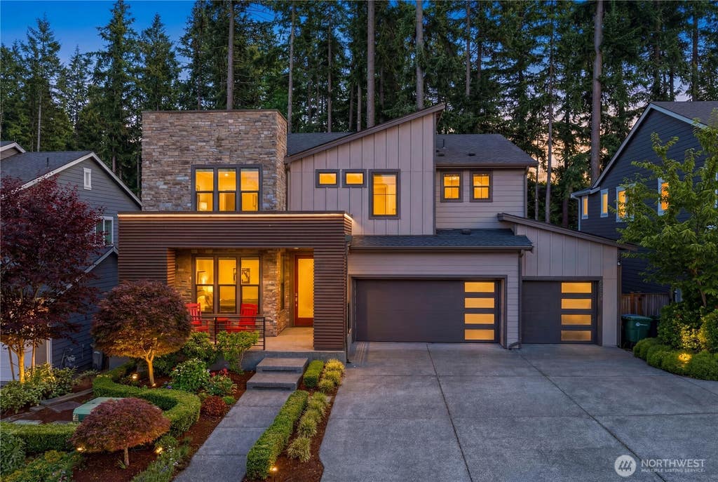 Photo of 9307 NE 173rd Street, Bothell, WA 98011 (MLS # 2535278)