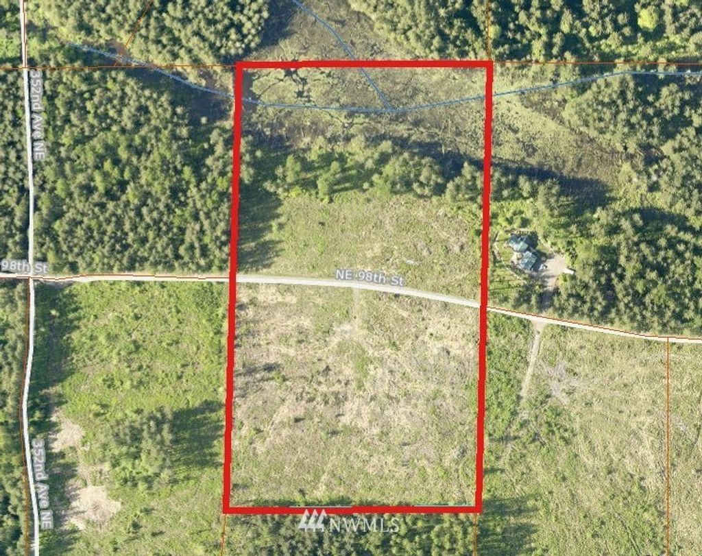 Photo of 35 XXX NE 98th Street, Carnation, WA 98014 (MLS # 1930161)