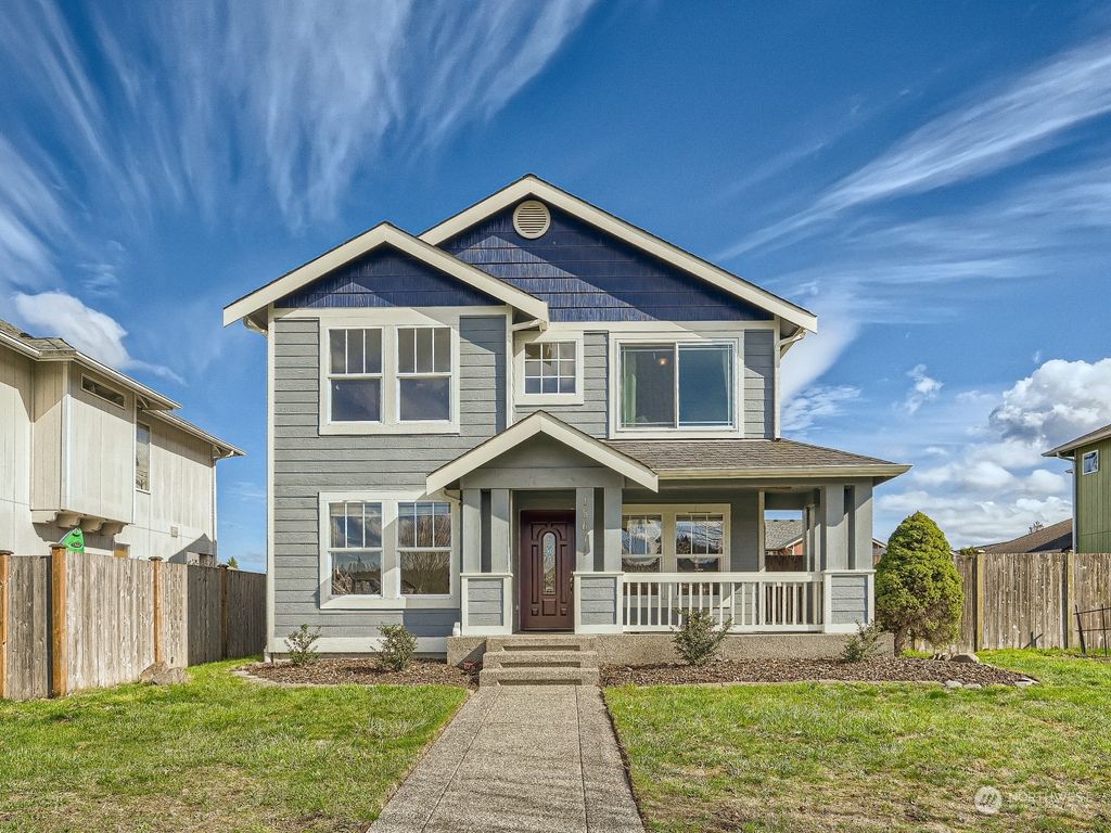 Photo of 15671 Lords Lake Avenue SE, Monroe, WA 98272 (MLS # 2045159)