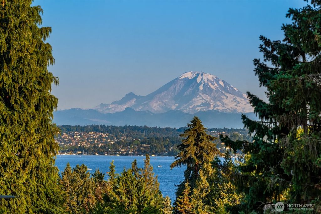 Photo of 6070 Seward Park Avenue S, Seattle, WA 98118 (MLS # 2470810)