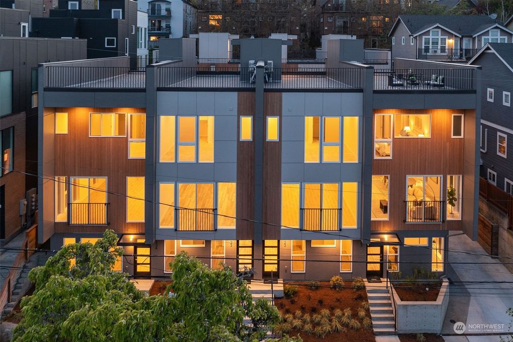 Photo of 123 26th Avenue E #B, Seattle, WA 98112 (MLS # 2223429)