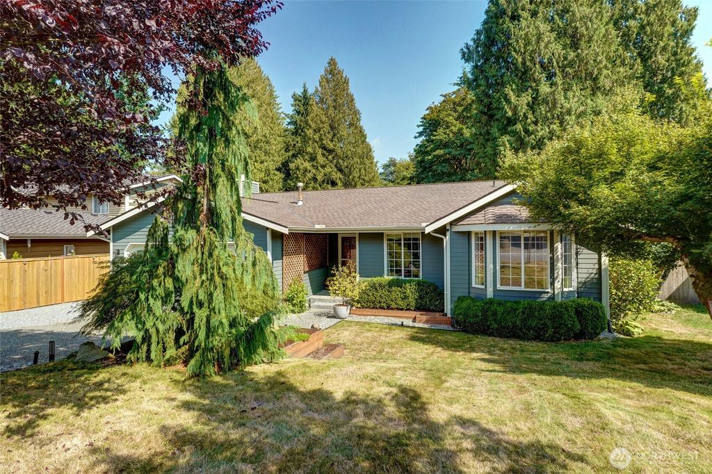 Photo of 12213 53rd Avenue SE, Everett, WA 98208 (MLS # 2425195)