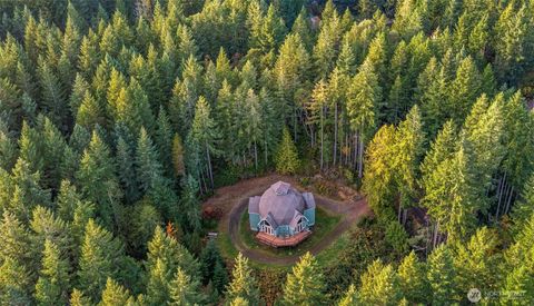 Photo of 9504 SW Caulfield Lane SW, Port Orchard, WA 98367 (MLS # 2453870)