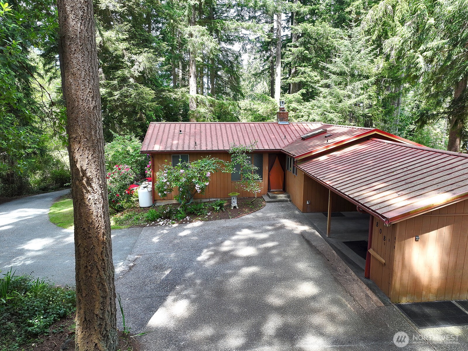 808 Woodsong Lane