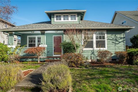 2176 McDonald Avenue Dupont WA 98327