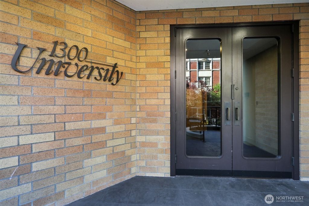 Photo of 1300 University Street #7C, Seattle, WA 98101 (MLS # 2382841)