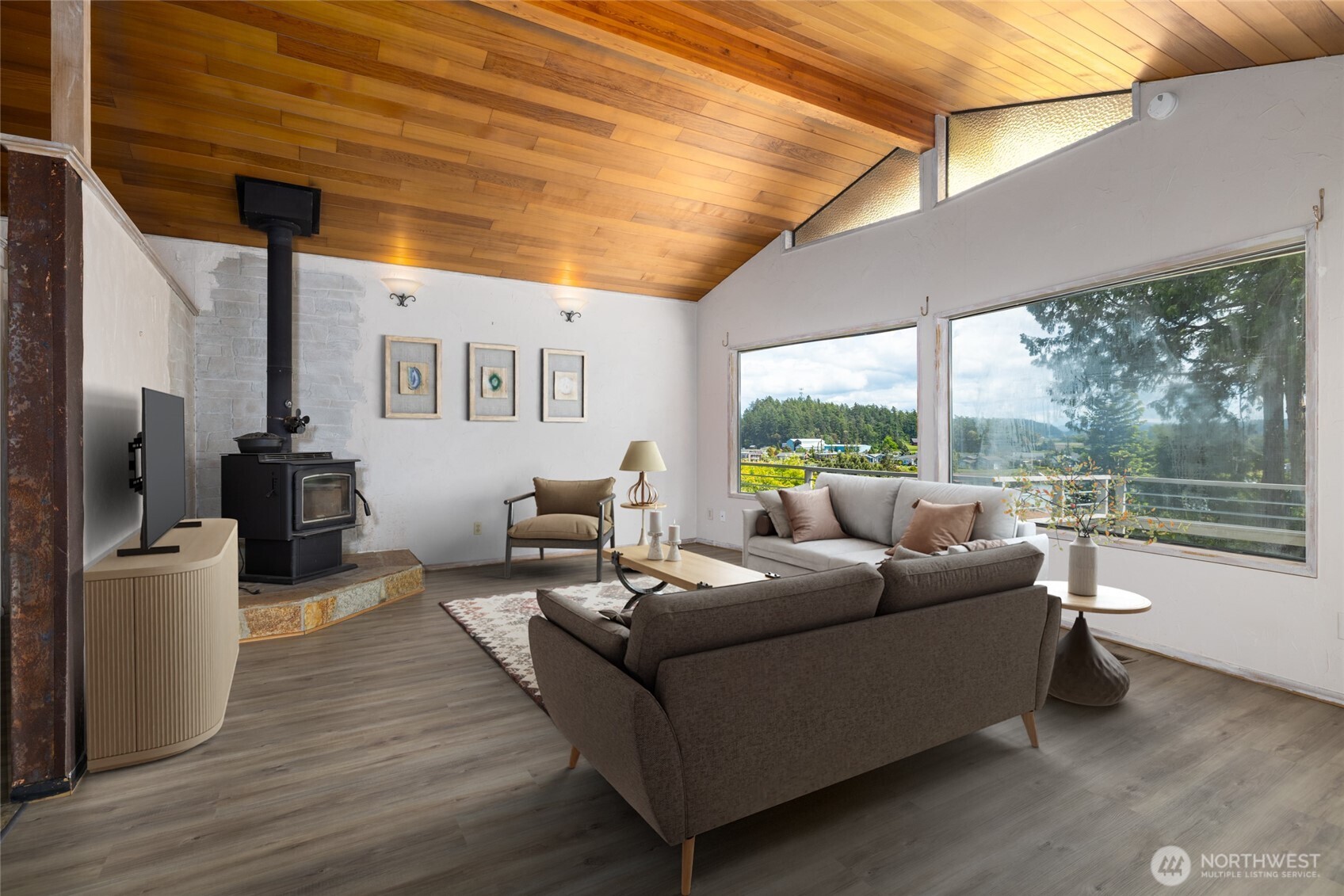 228 Skagit Way