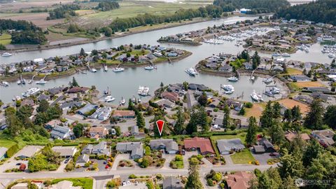 228 Skagit Way La Conner WA 98257