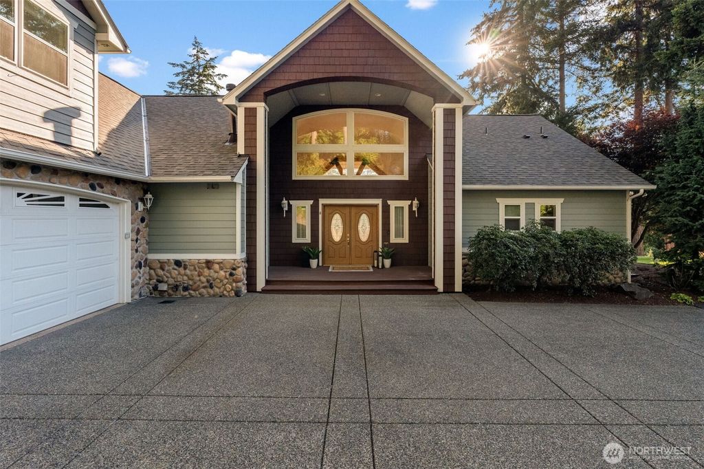 Photo of 4301 102nd Avenue E, Edgewood, WA 98371 (MLS # 2555783)