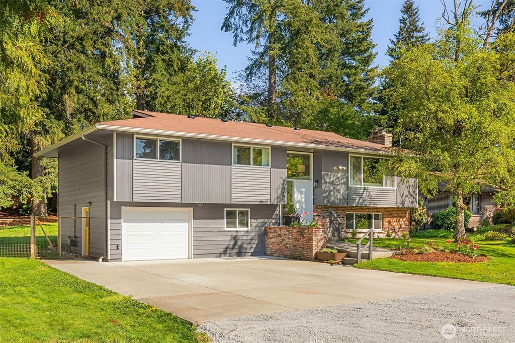 Photo of 11019 23rd Drive SE, Everett, WA 98208 (MLS # 2361799)