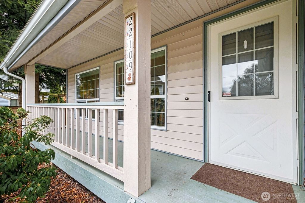 Photo of 22109 109th Place SE, Kent, WA 98031 (MLS # 2342943)