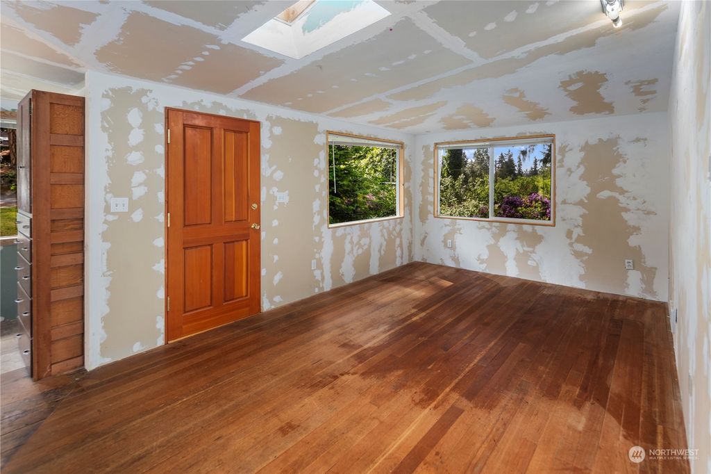 Photo of 24224 4th Place W, Bothell, WA 98021 (MLS # 2248152)