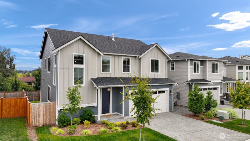 2407 Barn Door Court
