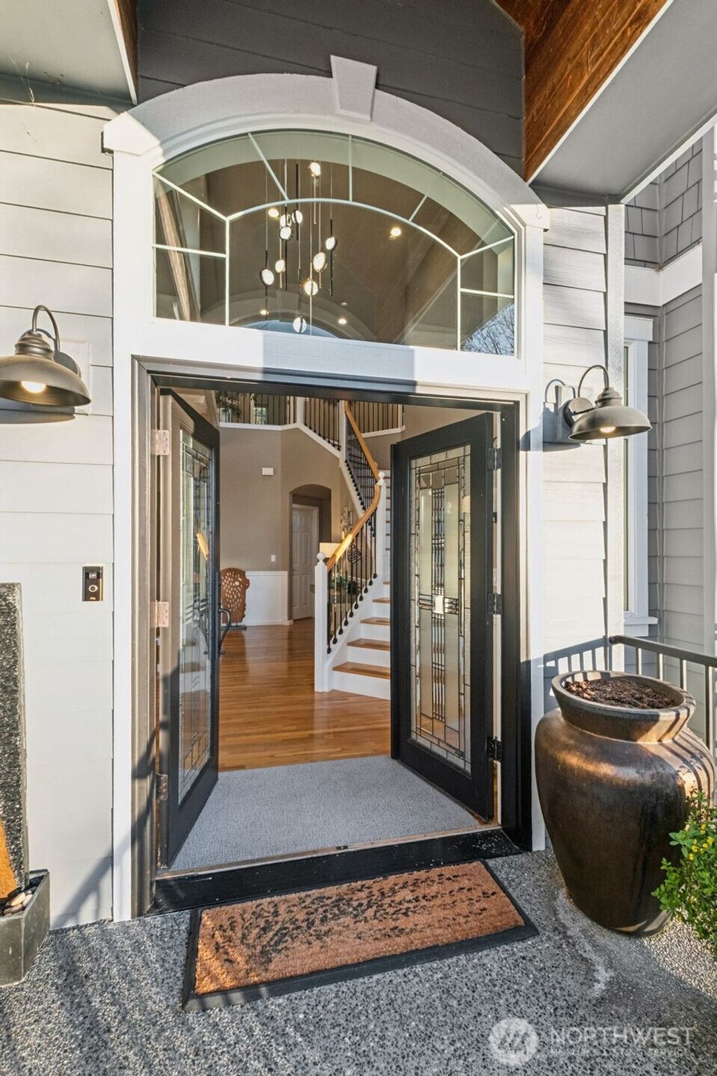 Photo of 25913 SE 159 Street, Issaquah, WA 98027 (MLS # 2470973)