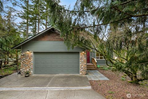 Photo of 4135 Agate Road, Bellingham, WA 98226 (MLS # 2496614)