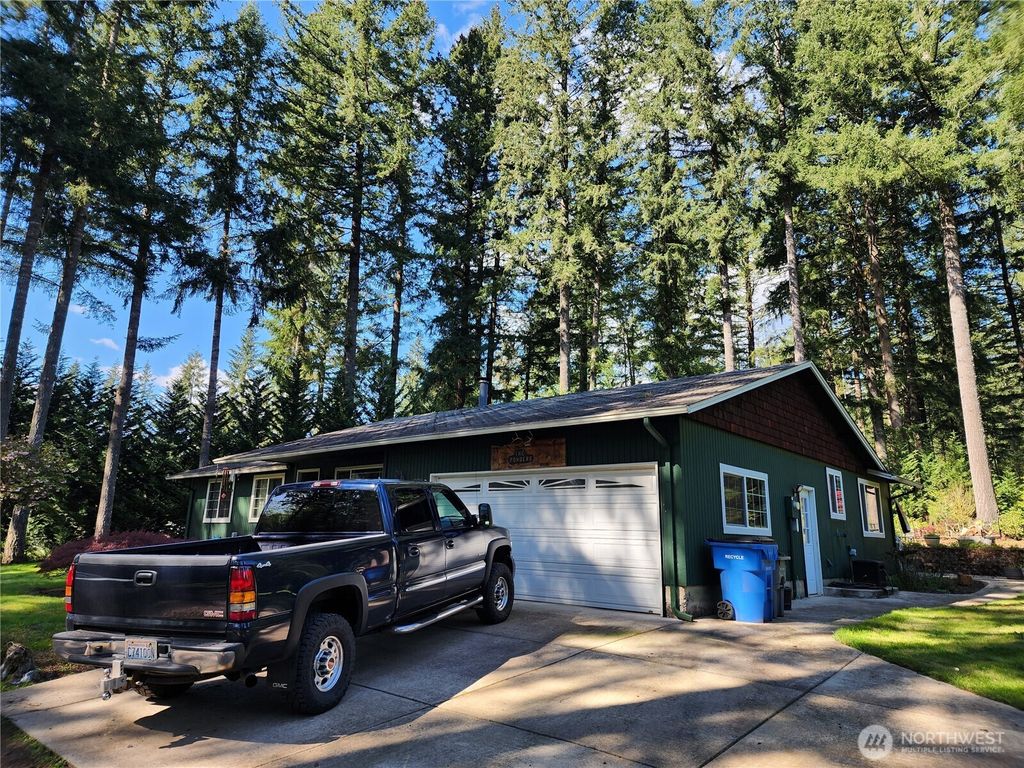 Photo of 22812 NE 223rd Street, Battle Ground, WA 98604 (MLS # 2501820)