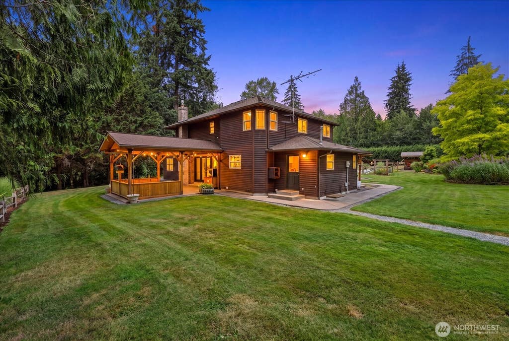 Photo of 3420 205th Drive SE, Snohomish, WA 98290 (MLS # 2561462)
