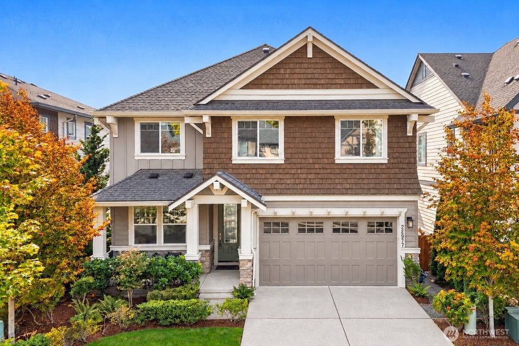 Photo of 22977 SE 18th PL PL, Sammamish, WA 98075 (MLS # 2583247)
