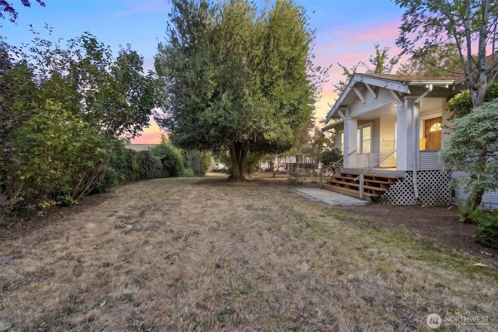 Photo of 419 S 150th Street, Burien, WA 98148 (MLS # 2575379)
