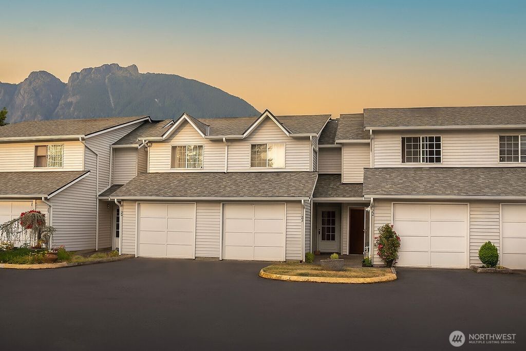 Photo of 315 E Park Street St #A22, North Bend, WA 98045 (MLS # 2399189)