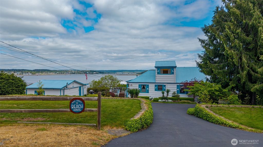 Photo of 3224 SW Scenic Heights Street, Oak Harbor, WA 98277 (MLS # 2521485)