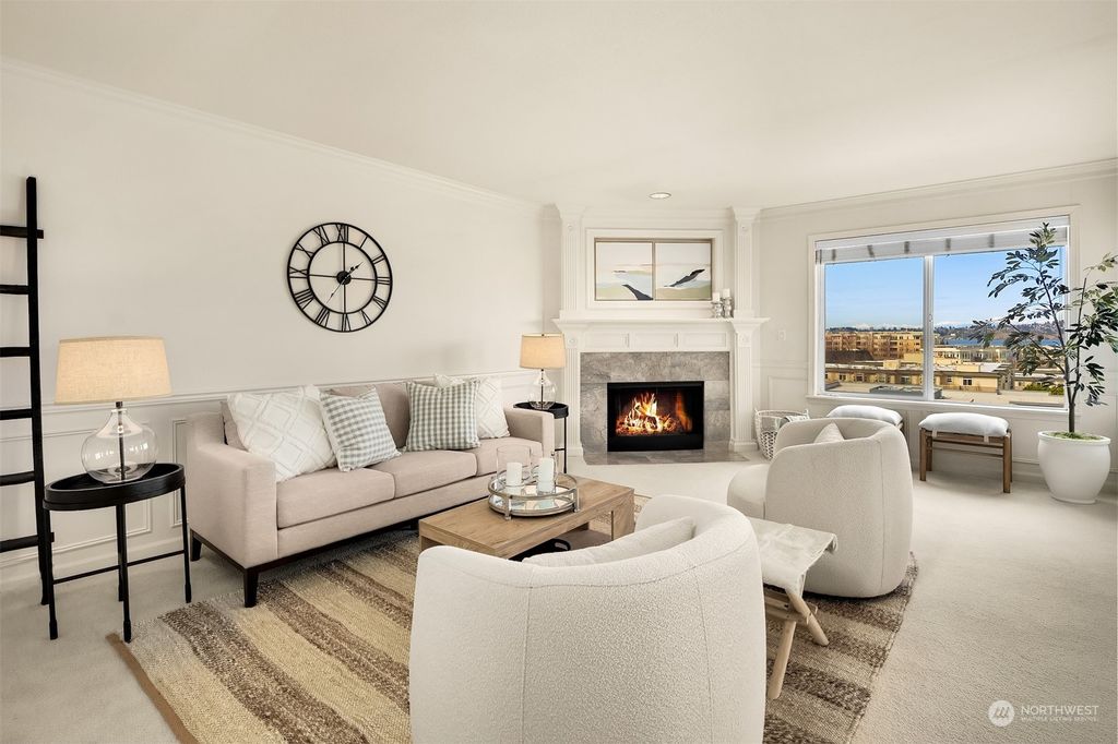 Photo of 410 2nd Avenue S #311, Kirkland, WA 98033 (MLS # 2049093)
