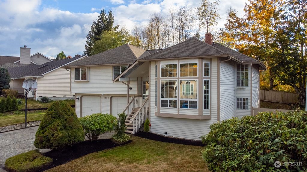 Photo of 10832 53rd Avenue W, Mukilteo, WA 98275 (MLS # 2013201)