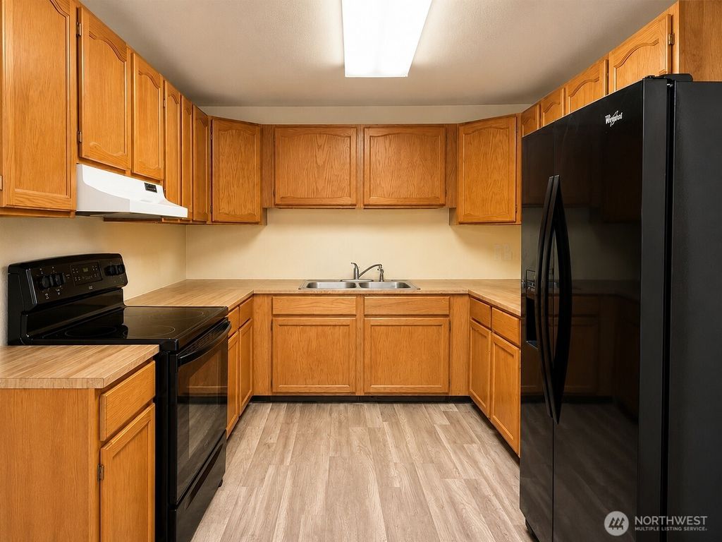 Photo of 3511 SE 6th Street, Renton, WA 98059 (MLS # 2527535)
