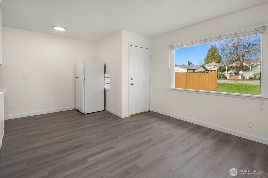 Photo of 420 107th Place SW #2, Everett, WA 98204 (MLS # 2500045)