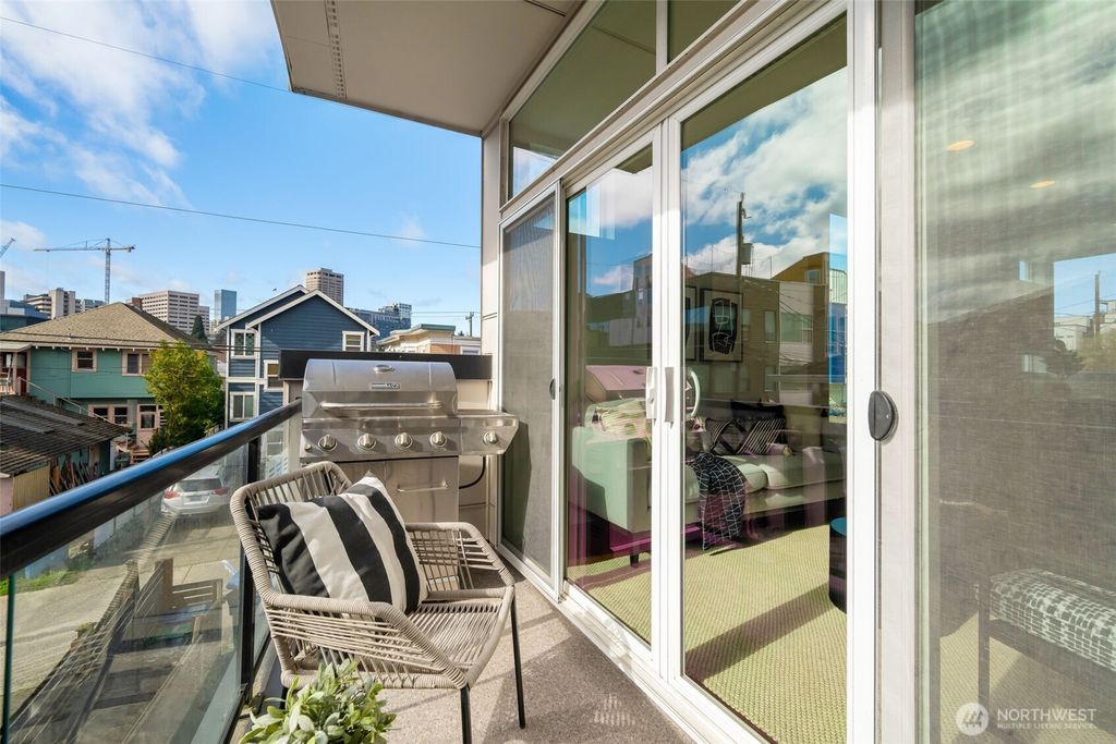 Photo of 919 14th Avenue #B, Seattle, WA 98122 (MLS # 2340070)