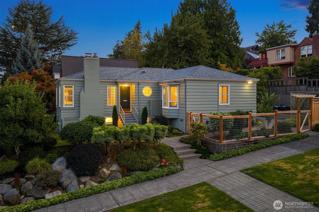 Photo of 4855 NE 41st Street, Seattle, WA 98105 (MLS # 2428956)