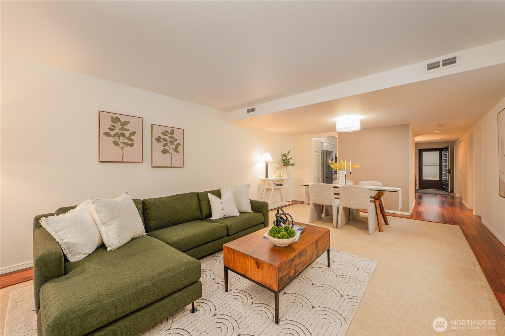 6536 Park Point Lane NE