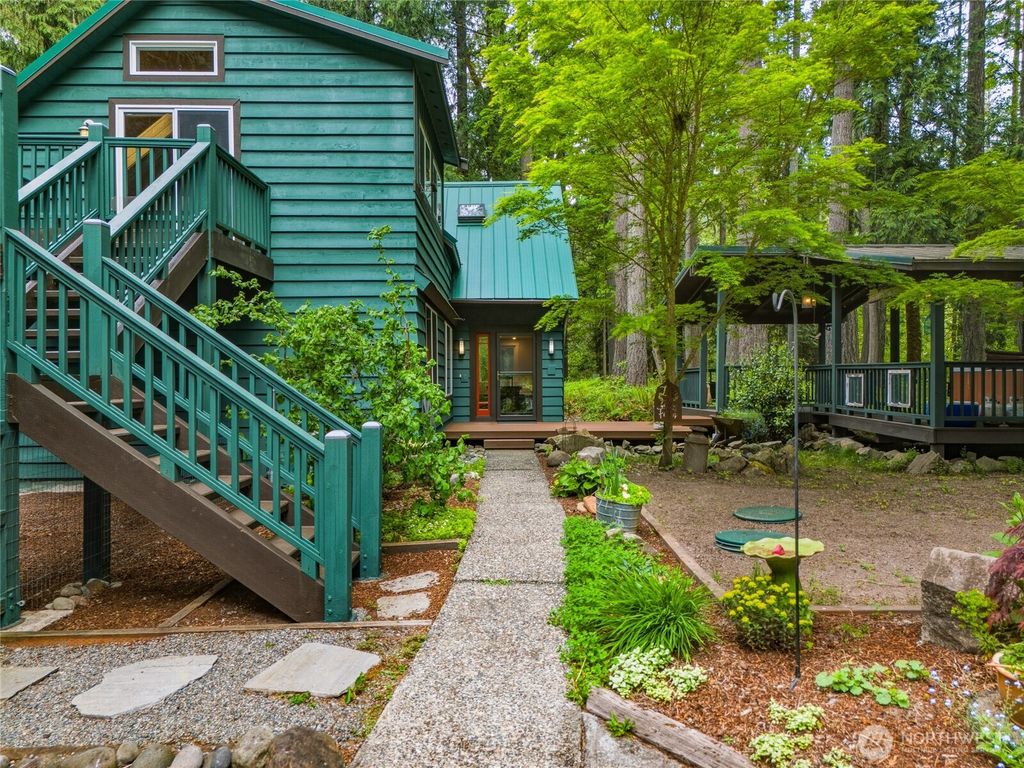 Photo of 22314 177th Street E, Orting, WA 98360 (MLS # 2520784)