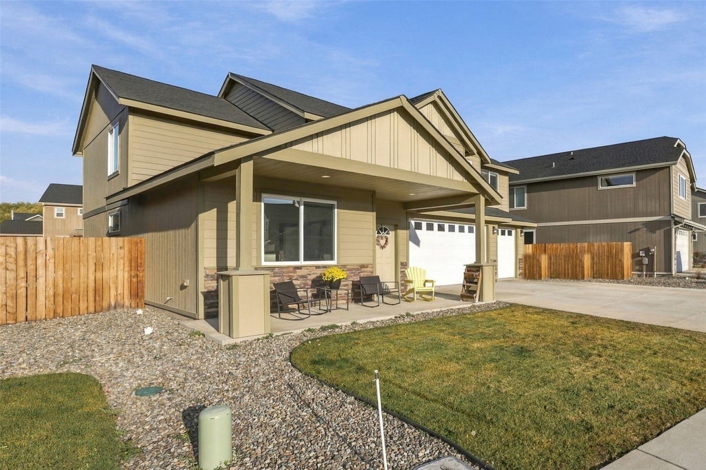Photo of 2313 N Sunnyview Lane, Ellensburg, WA 98926 (MLS # 2593237)