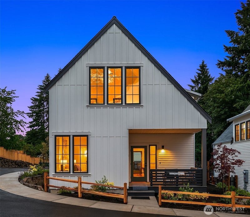 2218 NE 125th Street