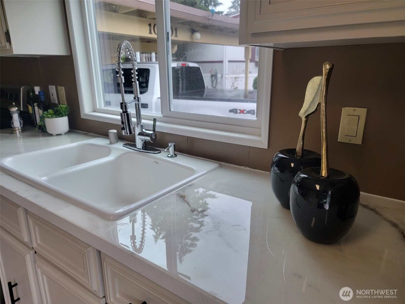 10001 192nd Street Ct E 54