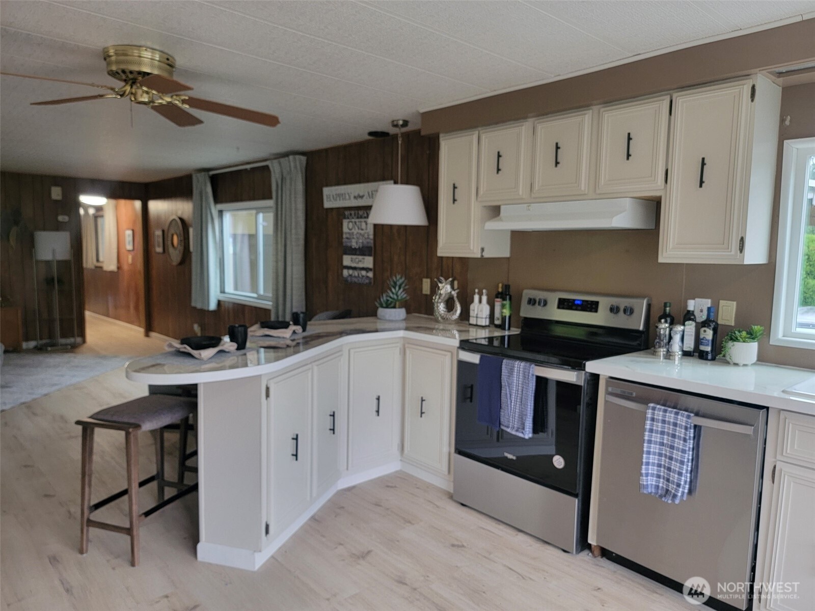 10001 192nd Street Ct E 54