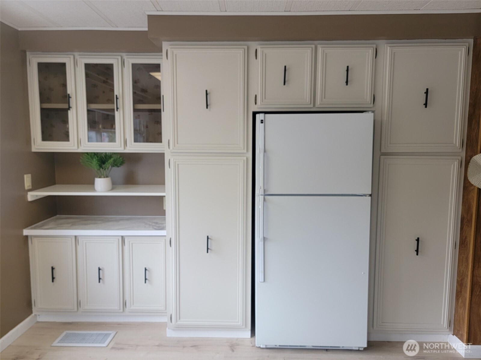 10001 192nd Street Ct E 54