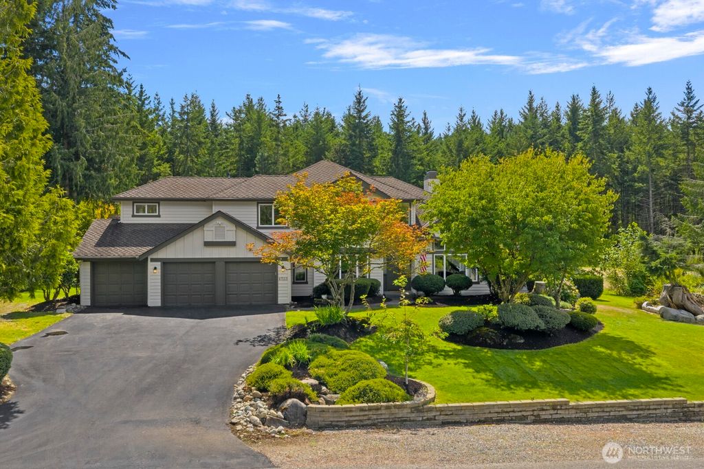 Photo of 47113 SE 129th Street, North Bend, WA 98045 (MLS # 2422255)