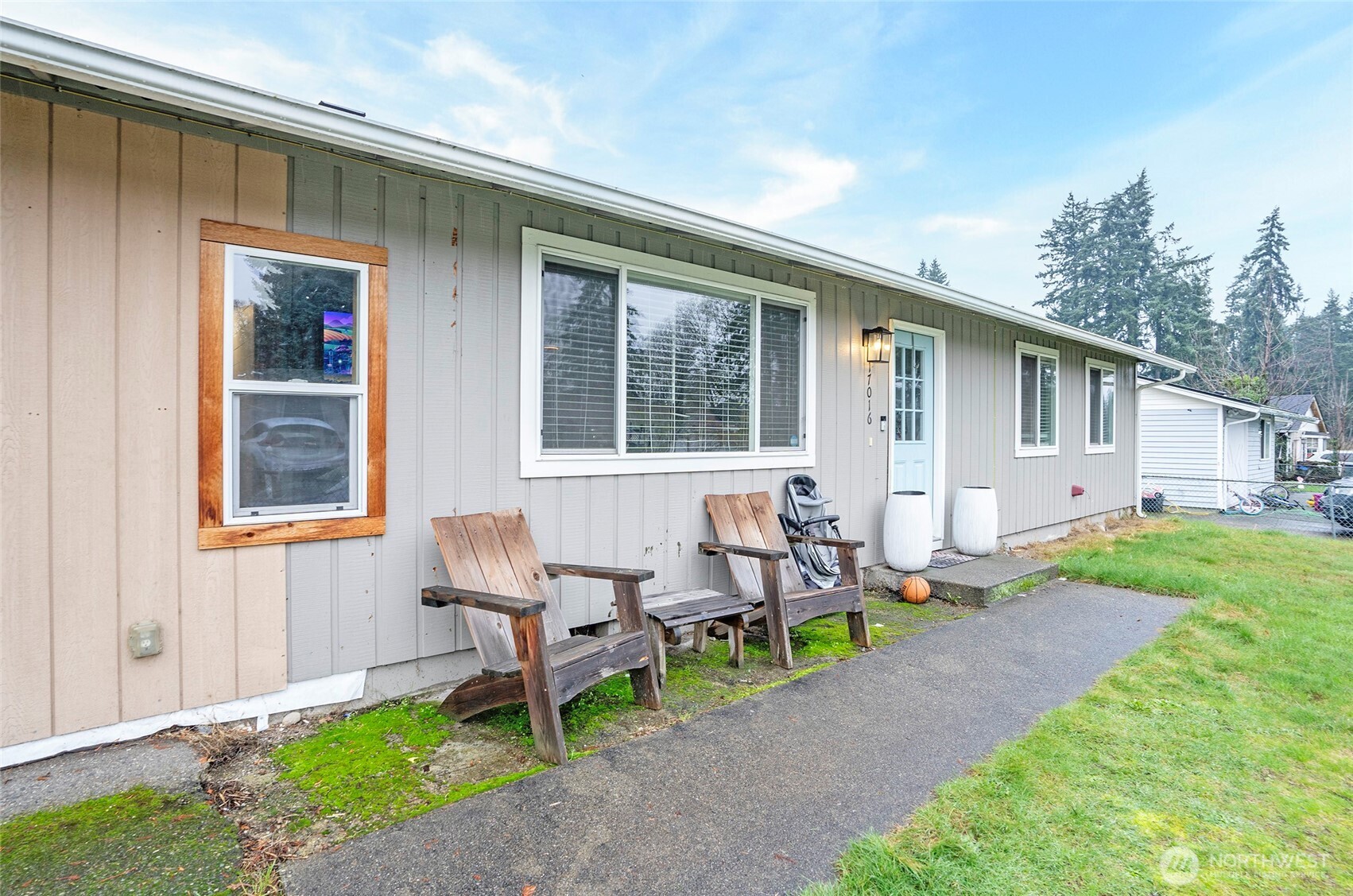 17016 6th Avenue Ct E