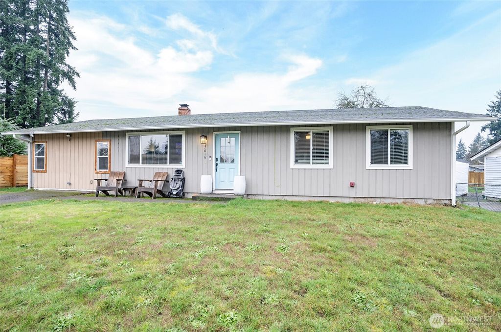 Photo of 17016 6th Avenue Ct E, Spanaway, WA 98387 (MLS # 2464851)