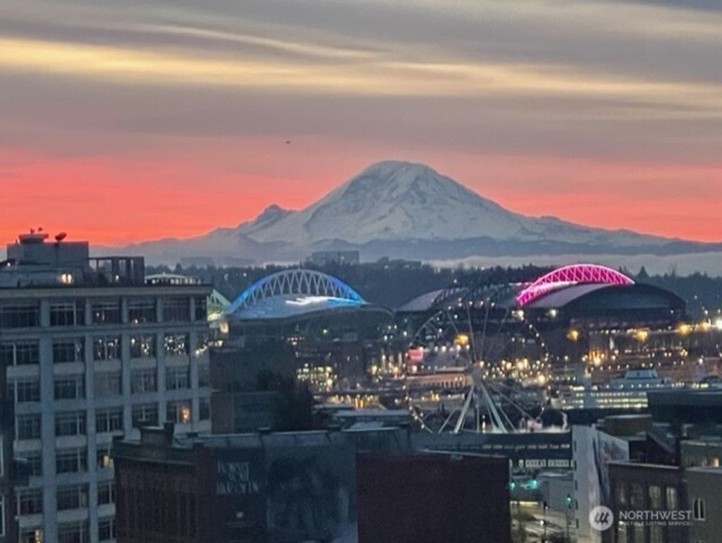 Photo of 2621 2nd Avenue #1005, Seattle, WA 98121 (MLS # 2429918)