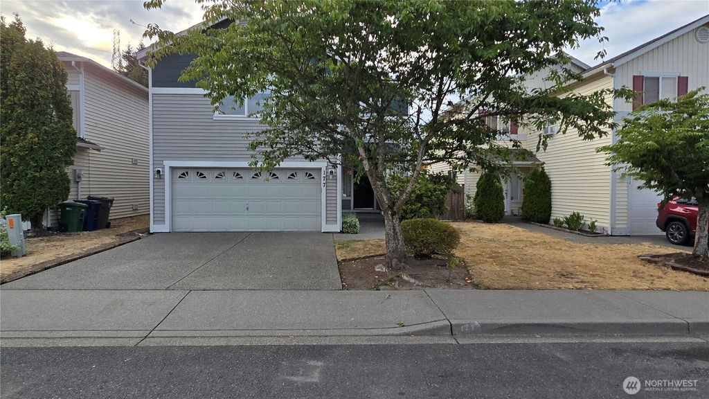 Photo of 177 Glennwood Avenue SE, Renton, WA 98056 (MLS # 2422278)